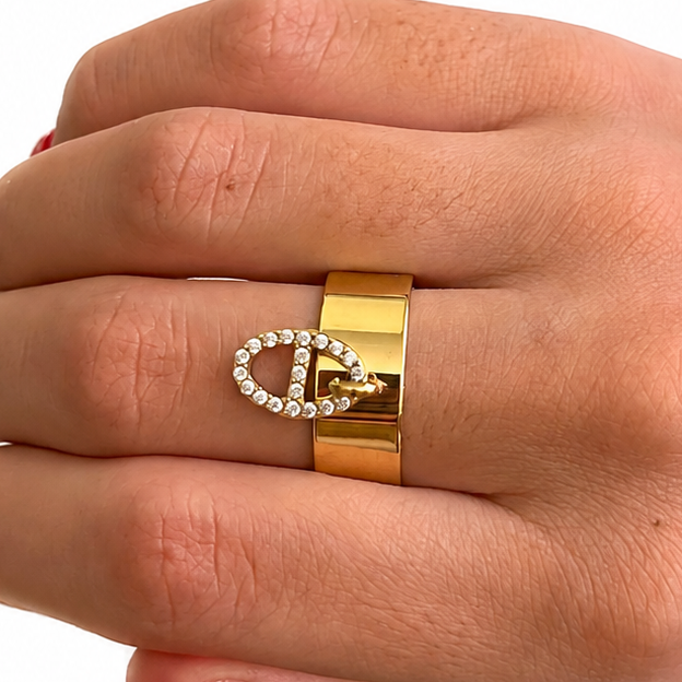 Bague “CD Gold”